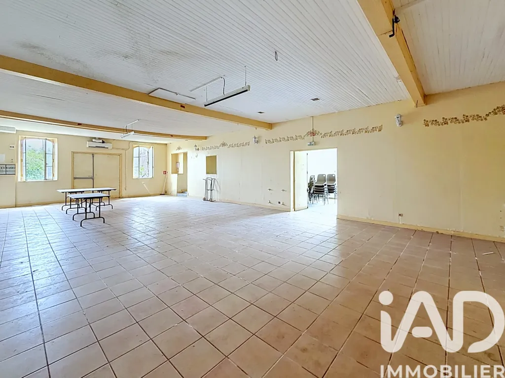 Toad - Historic Ensemble with Courtyard in Rural Area