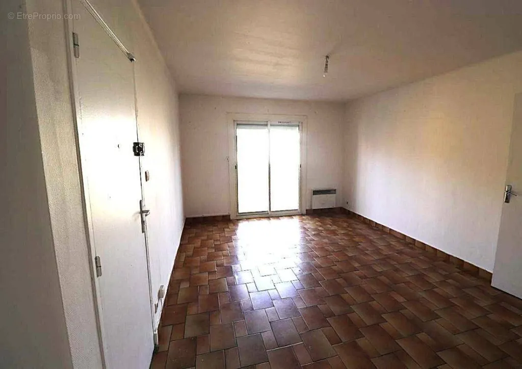 Toad - T3 Apartment with Garden View in Perpignan