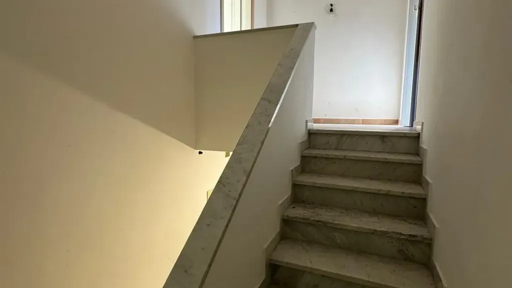 Pièces - Maison 7 pièces à IT