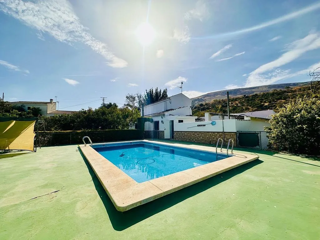 Piscine - Rural Cortijo with Pool near Loja