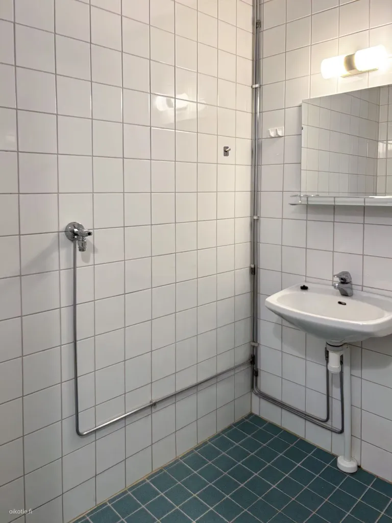 Vannitoad - 1-Bedroom Apartment with Sauna in Tapiola, Espoo