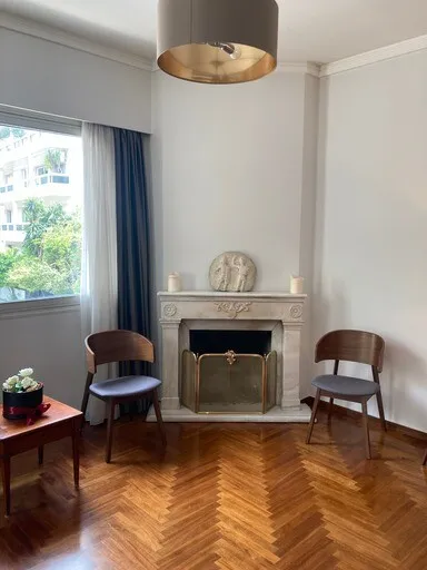 Wohnzimmer - Flat with Mountain View in Kolonaki, Athens
