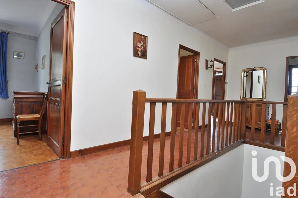Entrée - Maison traditionnelle avec vue panoramique et piscine à Alès