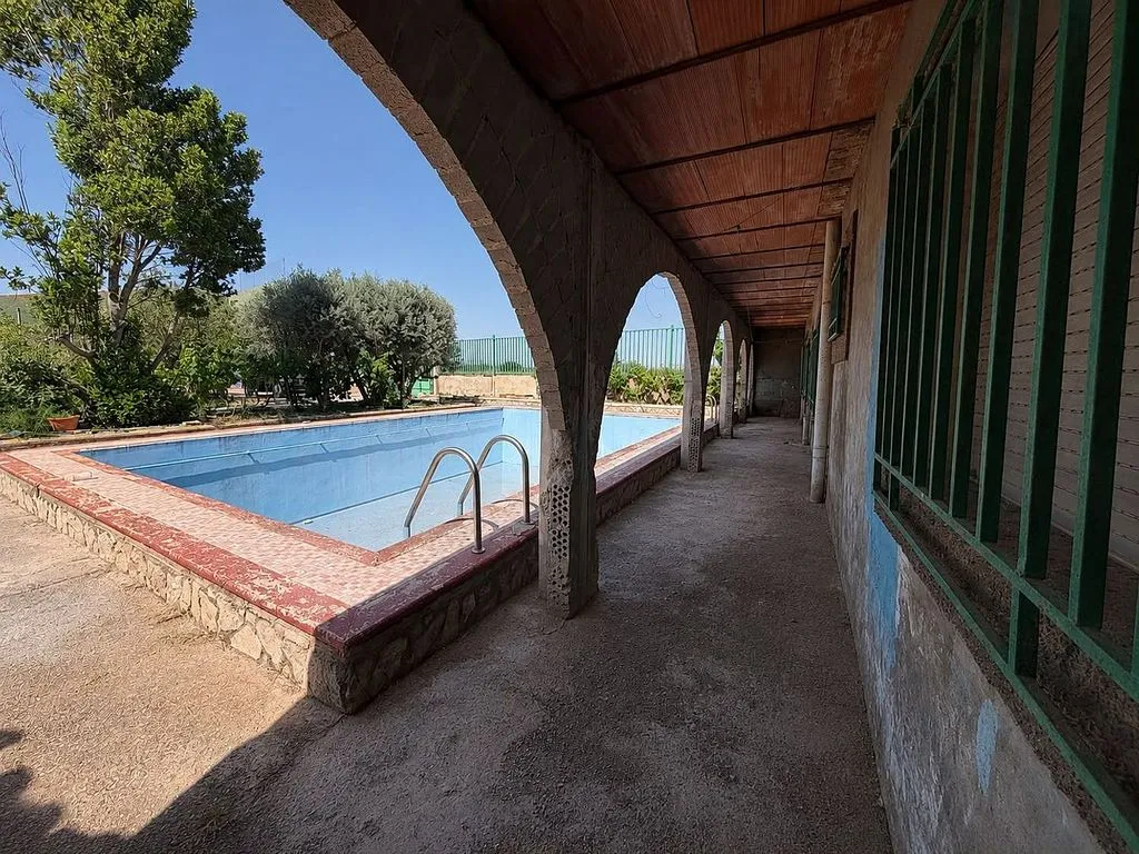 Bassein - Rustic House with Pool near Belchite