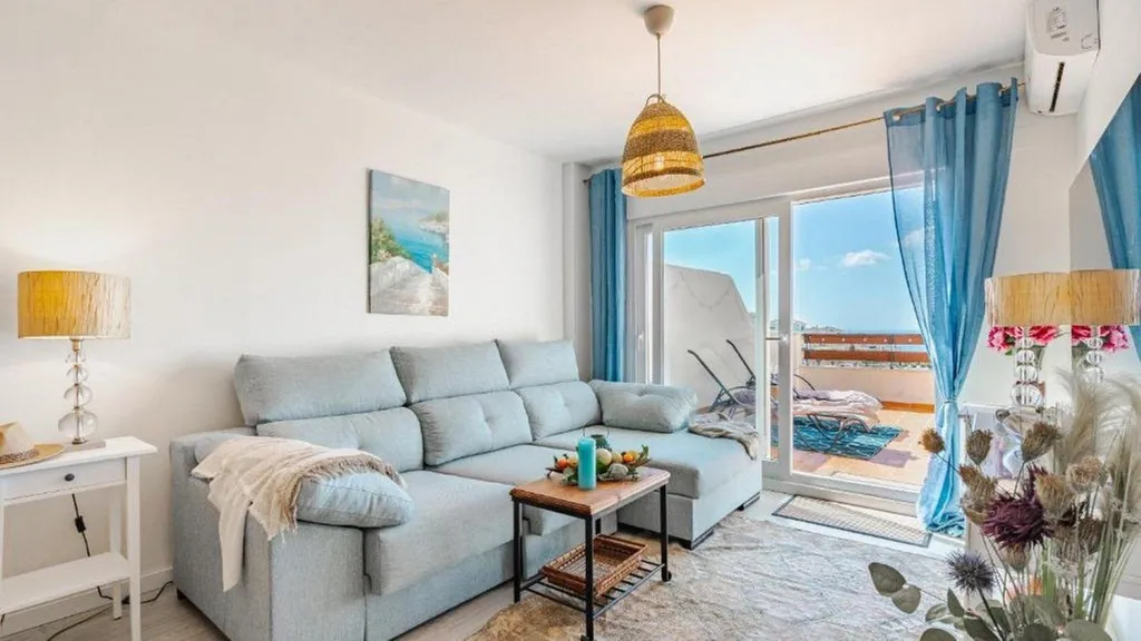 Soggiorno - Penthouse with Panoramic Views in Casares Playa