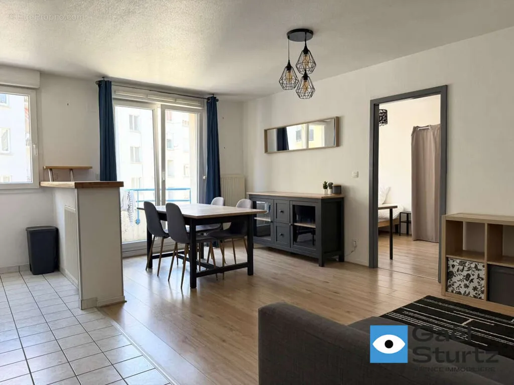 Séjour - Appartement avec Balcon au Centre-ville de Strasbourg