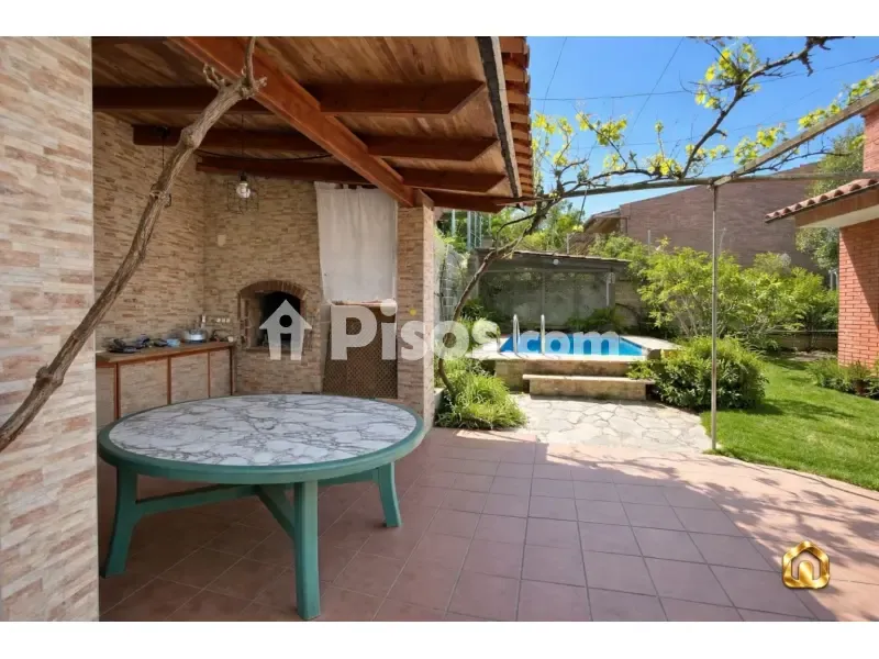 Terrass - Four-Way House with Pool in Sant Fost