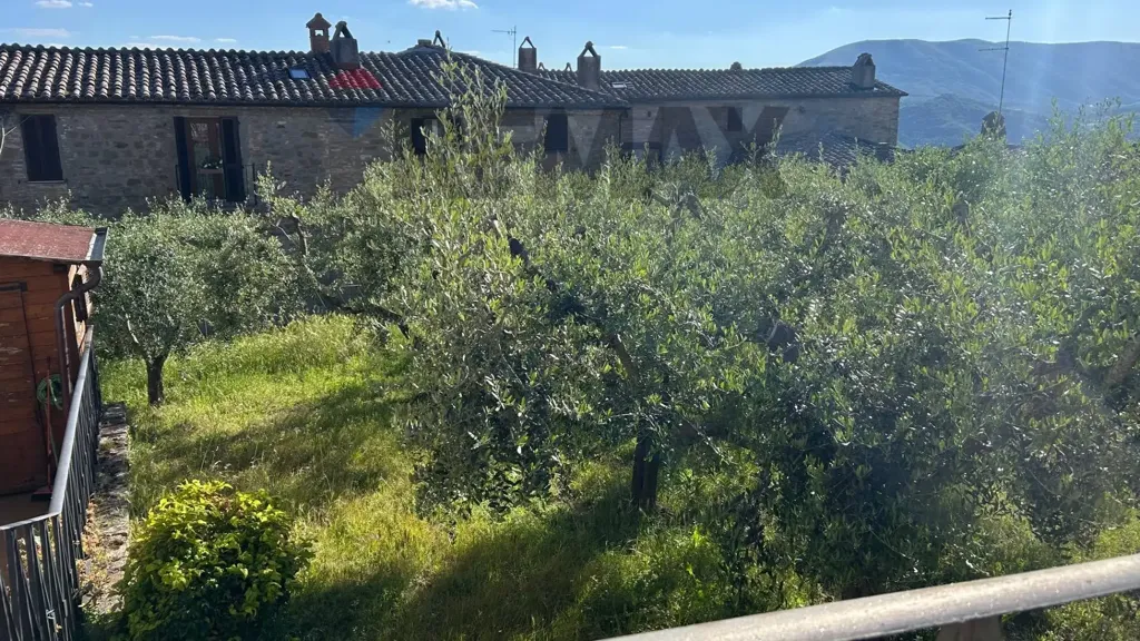 Aed - Semi-detached House with Panoramic Terrace in Perugia