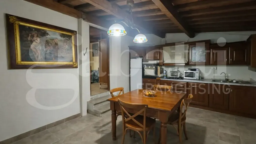 Söögituba - Rustic House with Garden in Collesalvetti