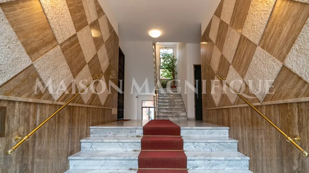 Esik - Penthouse with Terrace in Ferrara