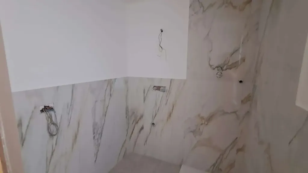 Salles de bain - Modern Bilocale with Terrace in Ancona