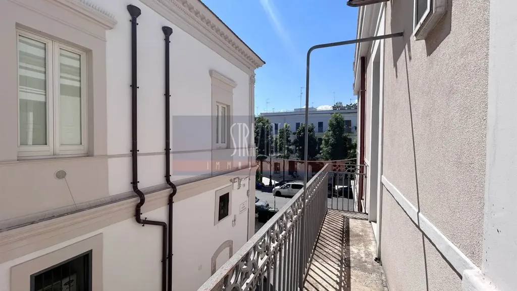 Jardin - Semi-Independent Bilocale with Balcony in Modugno