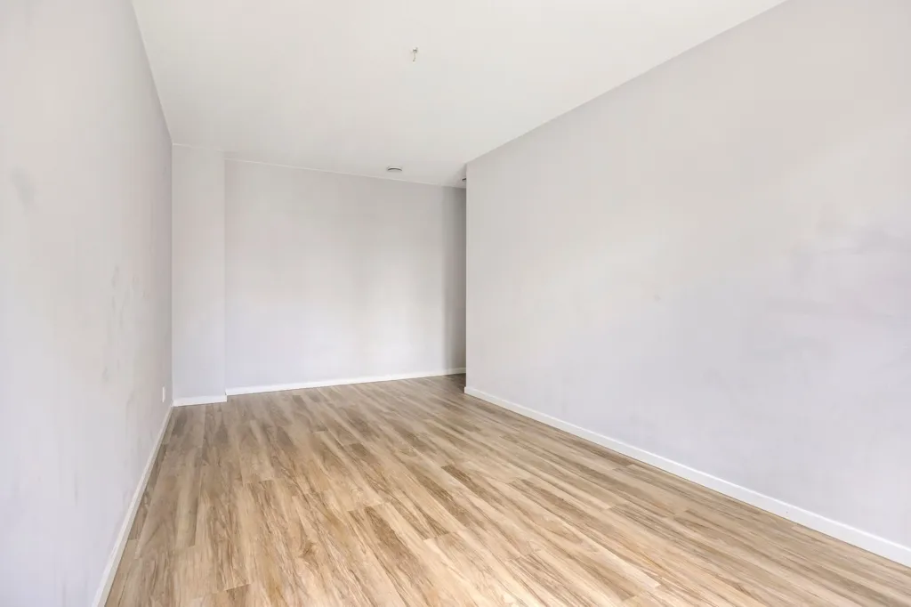 other_room