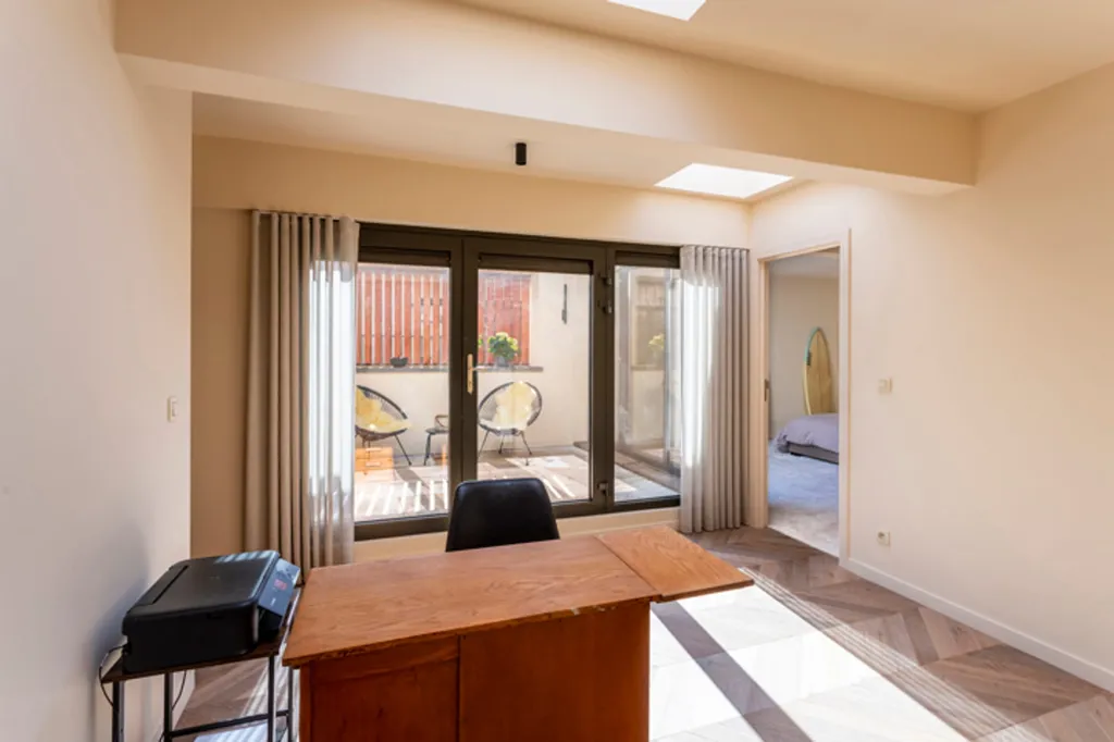 Bureau - Maison mitoyenne avec jardin et parking au Zuid d'Anvers