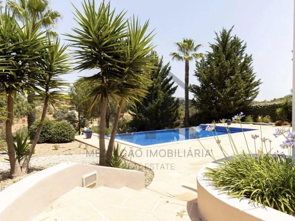 Piscine - Luxury Villa with Pool in Vale da Pinta, Lagoa