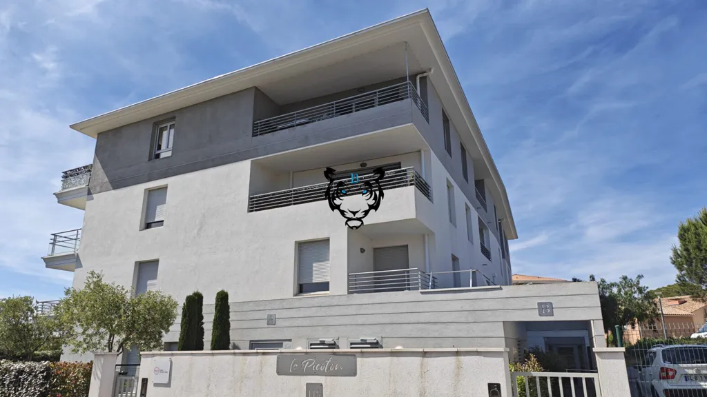 Esterno - Modern 2-Bed Flat with Terrace in Puget-sur-Argens