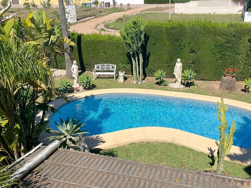 Vista aerea - Chalet with Pool and Terrace in Els Poblets
