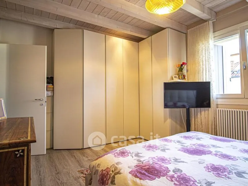 Chambres - Rearranged Bifamiliar with Garden in Udine