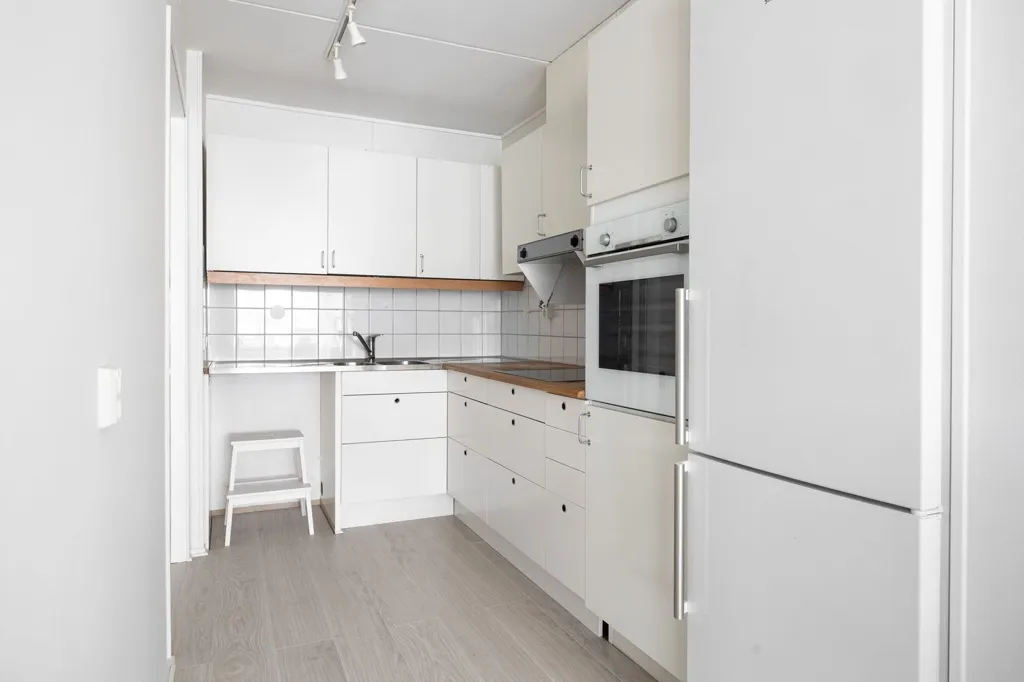 Cuisine - 55+ Apartment with Balcony in Central Gothenburg