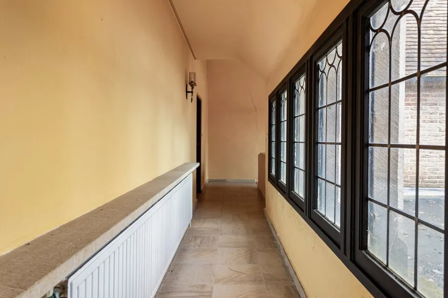 Esik - Château with Project Potential in Breyda