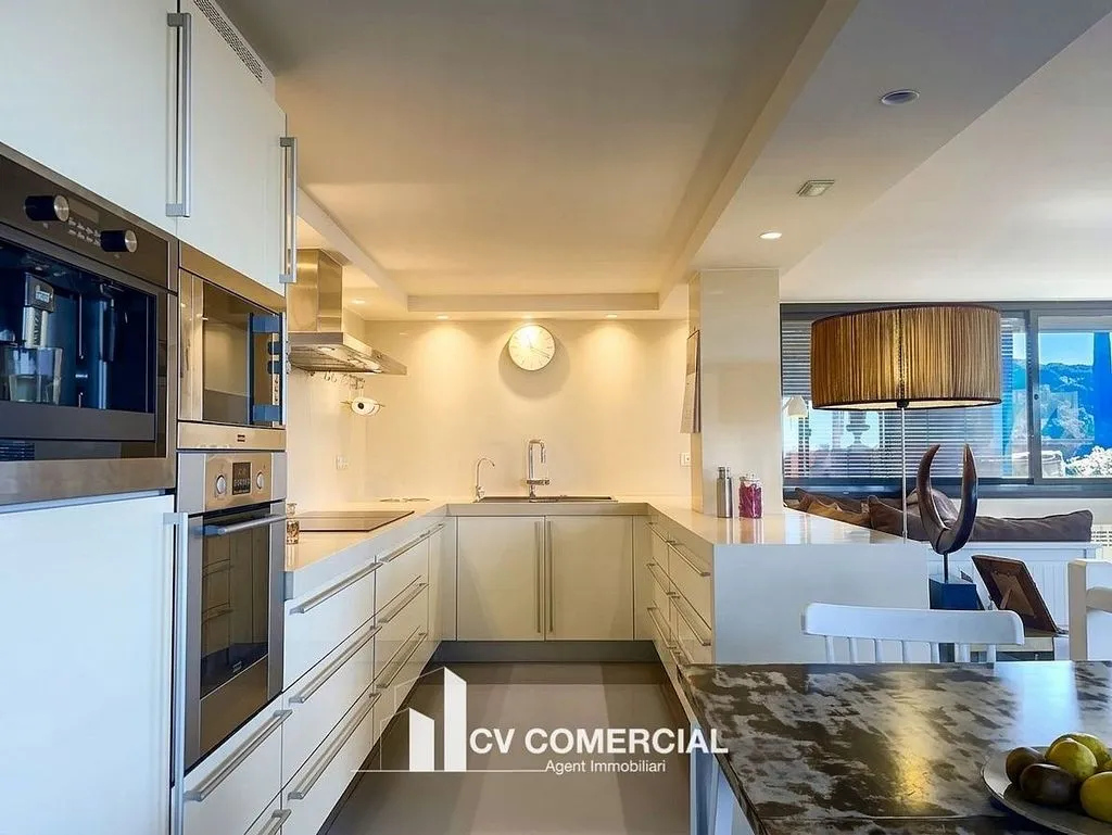 Cucina - Luxury Duplex with Sea View in Tiana