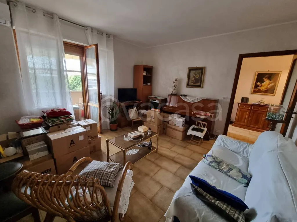 Living Room - Penthouse Apartment with Balcony in Grugliasco