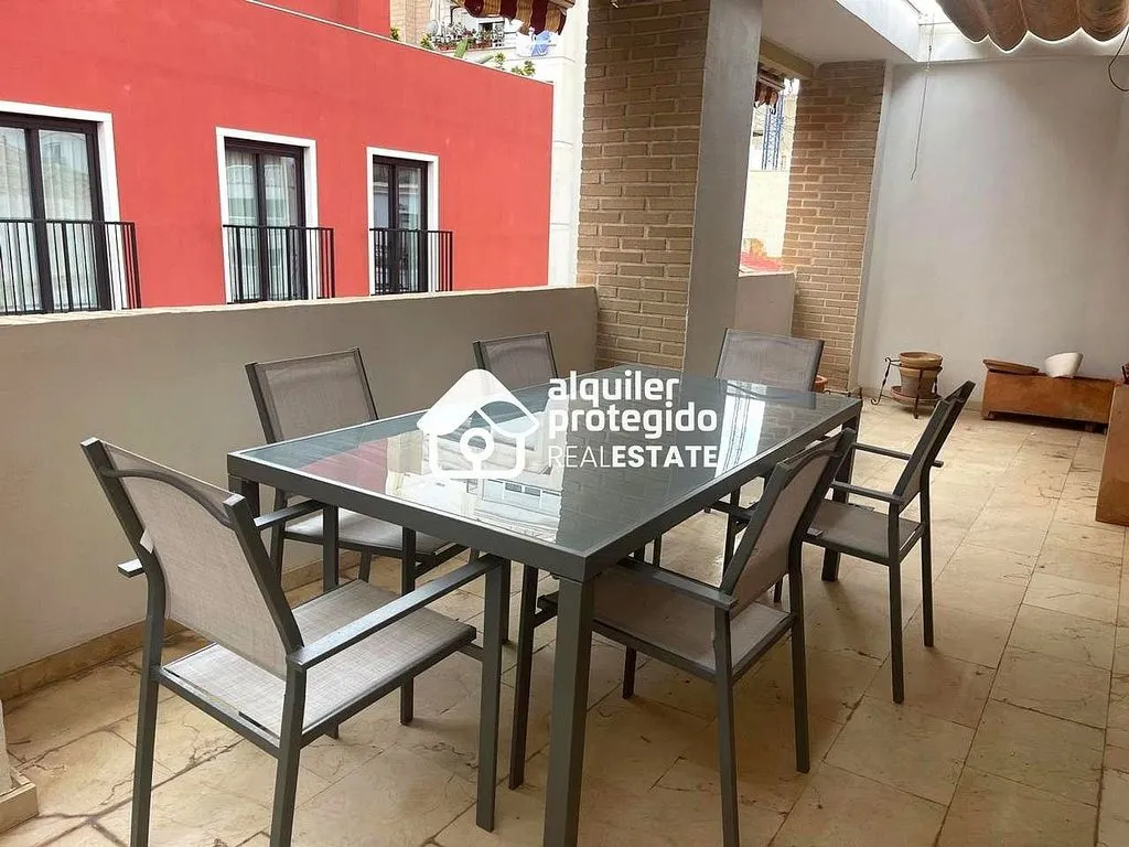 Terrazza - Penthouse with Terrace in Alicante Centre