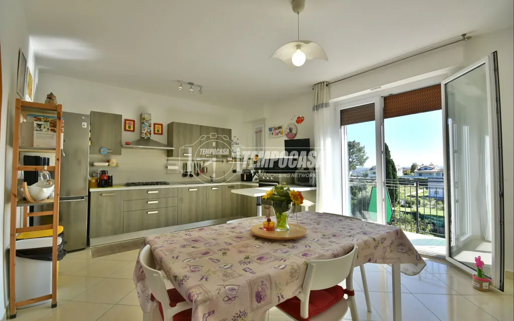 Söögituba - Renovated Flat with Balconies in Osimo