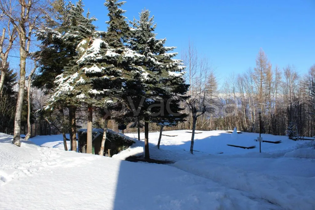Jardin - Renovated Apartment with Panoramic View in Bagnolo Piemonte