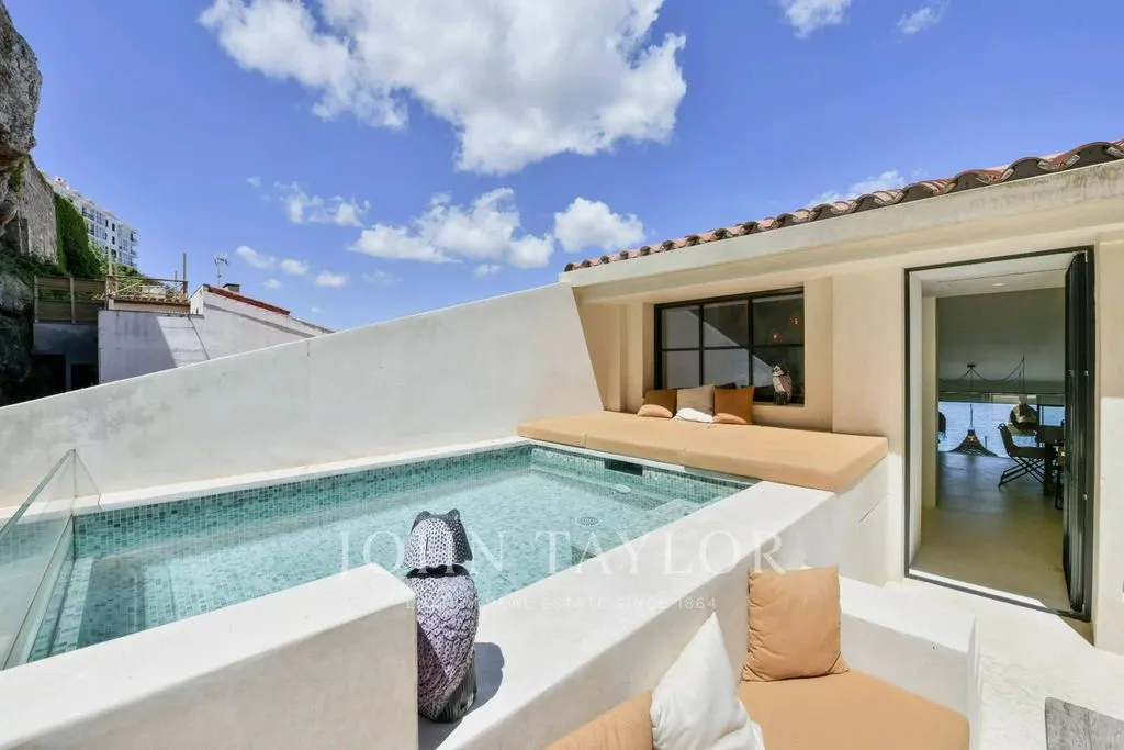 Piscine - Contemporary Chalet with Pool in Maó
