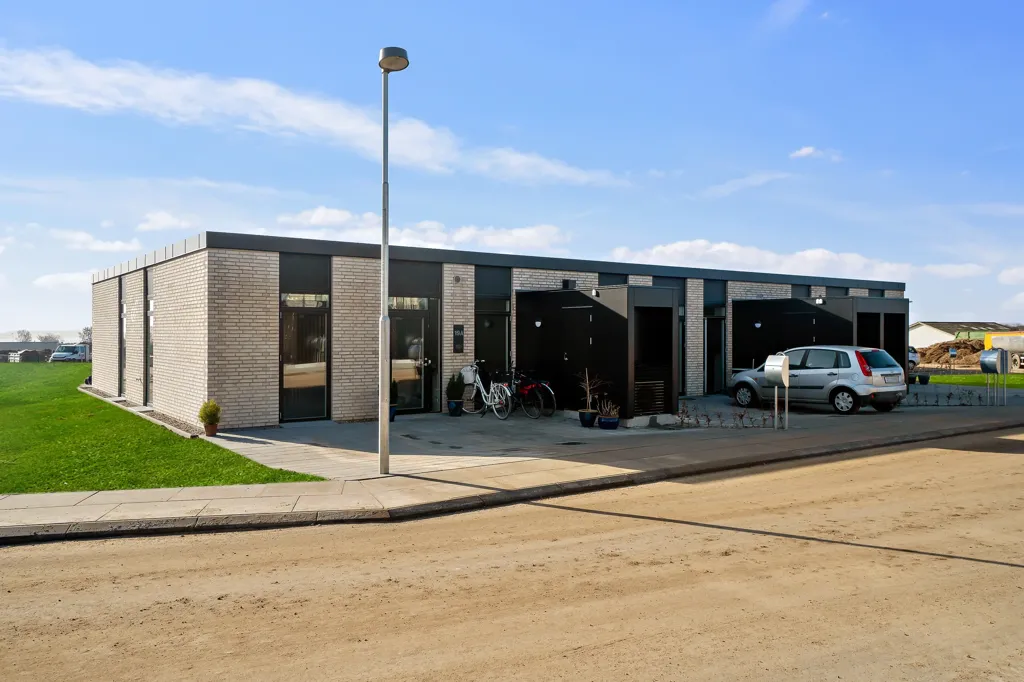 Esterno - Four-Bedroom Terraced House in Svendborg