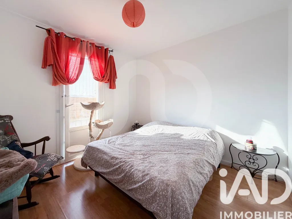 Chambres - Appartement avec balcon et vue dégagée à Compiègne