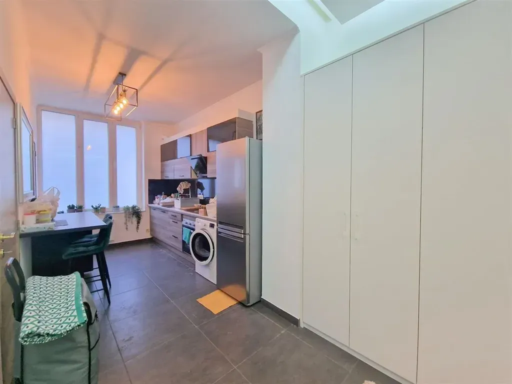 Cucina - Renovated Apartment in Central Brussels