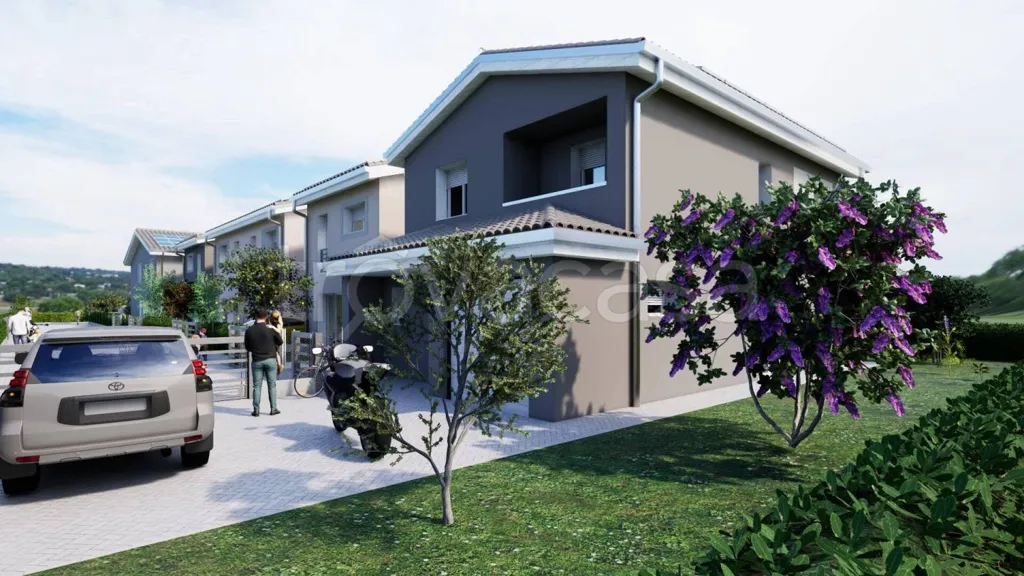 Plurifamily Villa with Solar Panels in Lugo