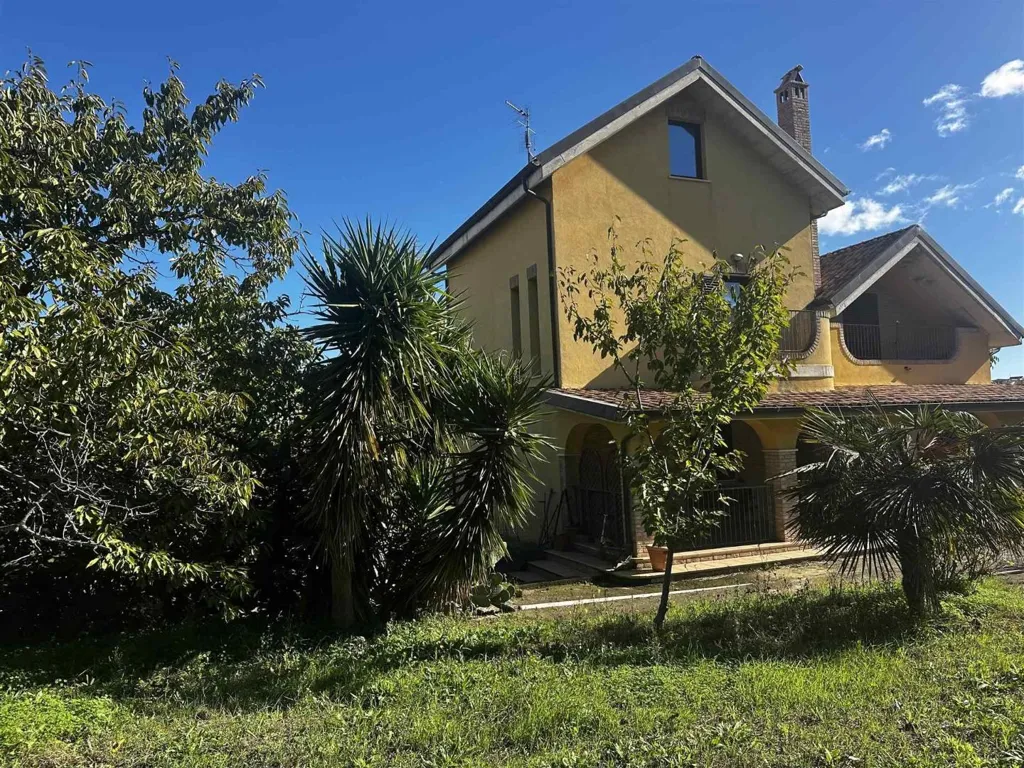 Esterno - Elegant Villa with Garden in Vasto