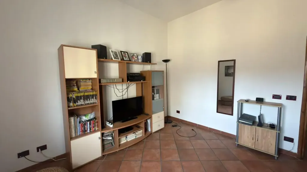 Elutuba - Trilocale with Terrace in Florence