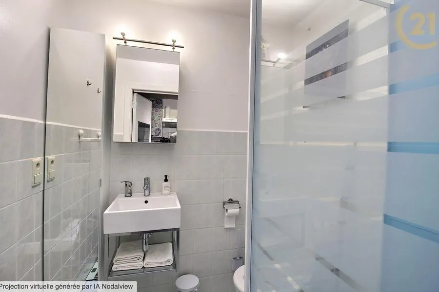 Vannitoad - Studio in Anderlecht with Convenient Station Access