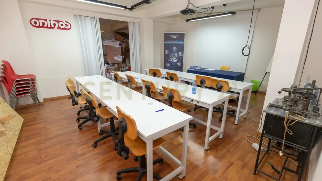 Bureau - Office with Terrace in Tremestieri Etneo