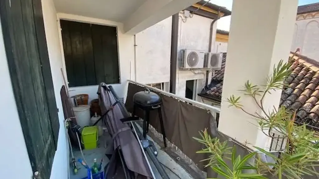 Balcony - Terraced Apartment with Piazza View in Oderzo