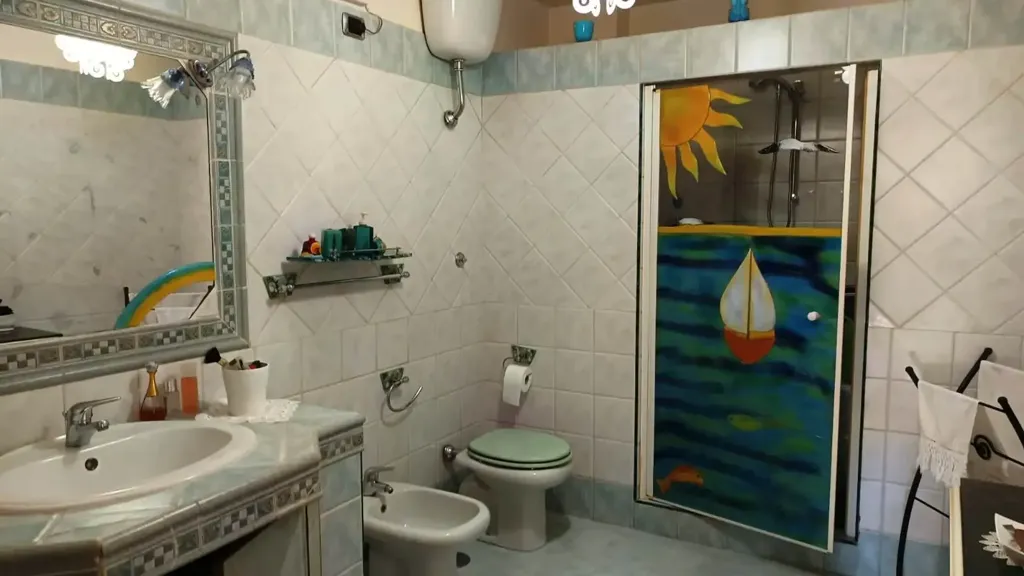 Vannitoad - Two-Level Apartment with Garden in Baronissi