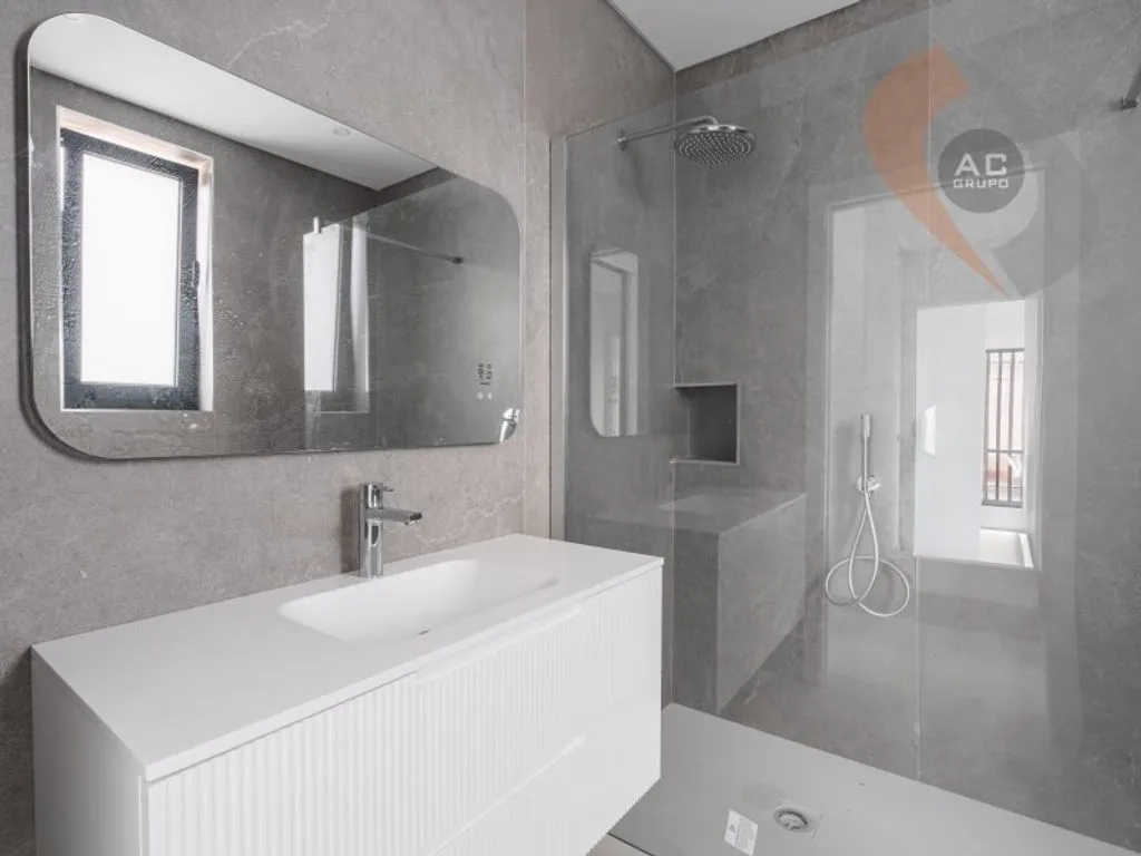 Vannitoad - Luxury Villa with 3-Front Exposure in Albufeira