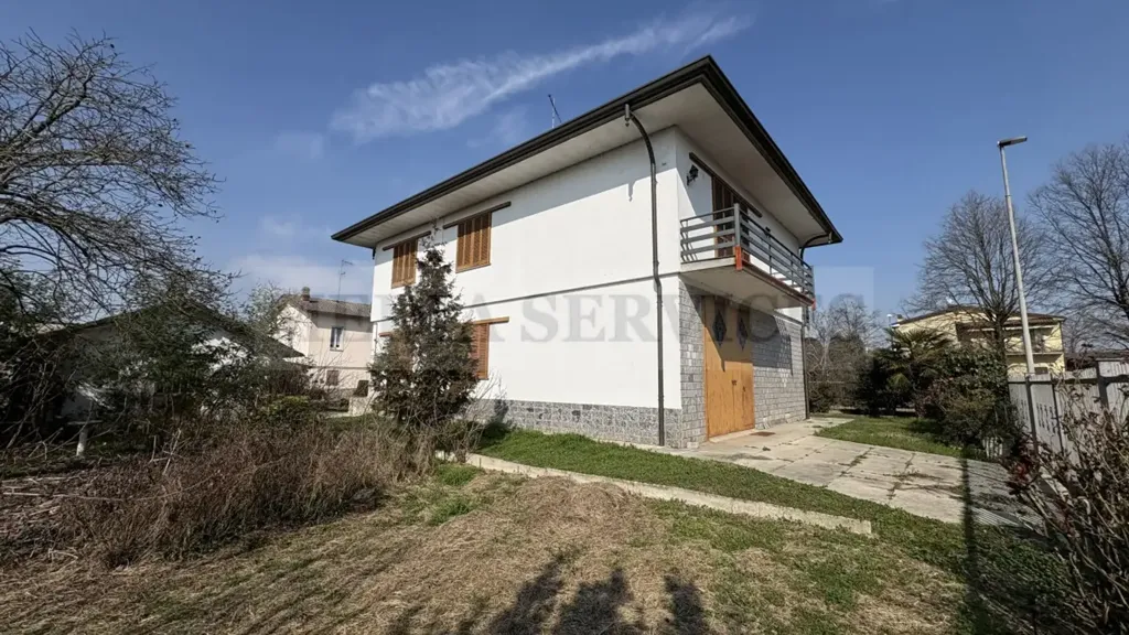 Exterior - Villa with Garden in Garlasco