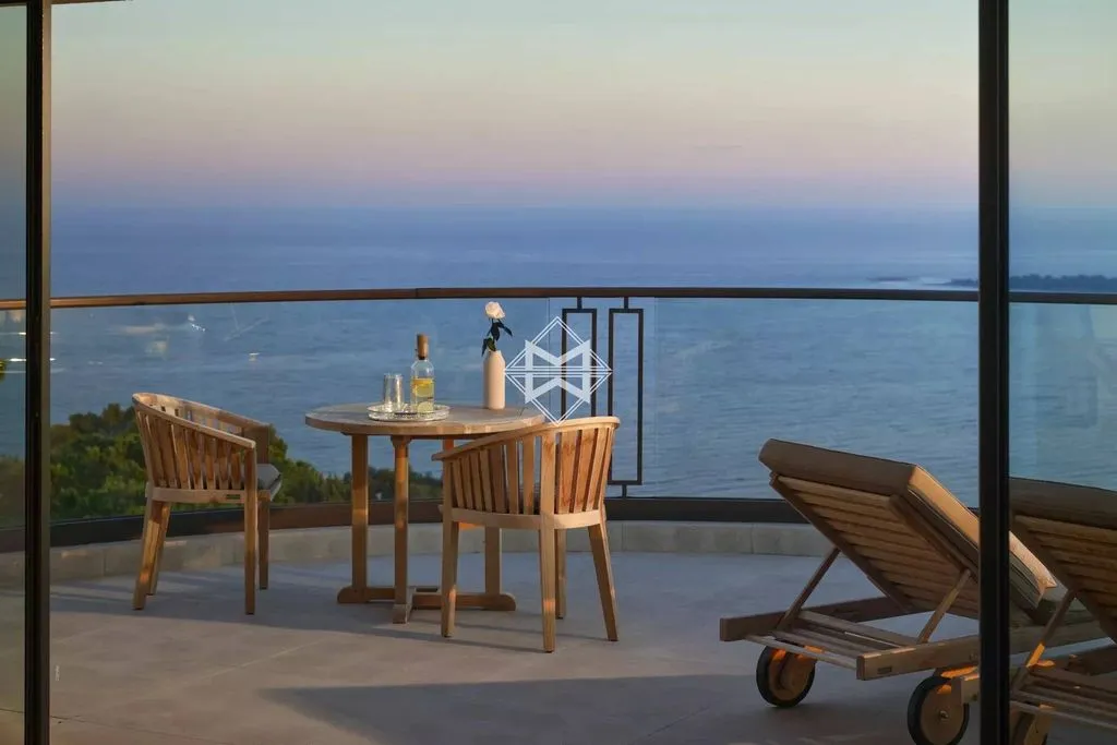 Balcony - Iconic Villa with Sea View on Cannes Riviera