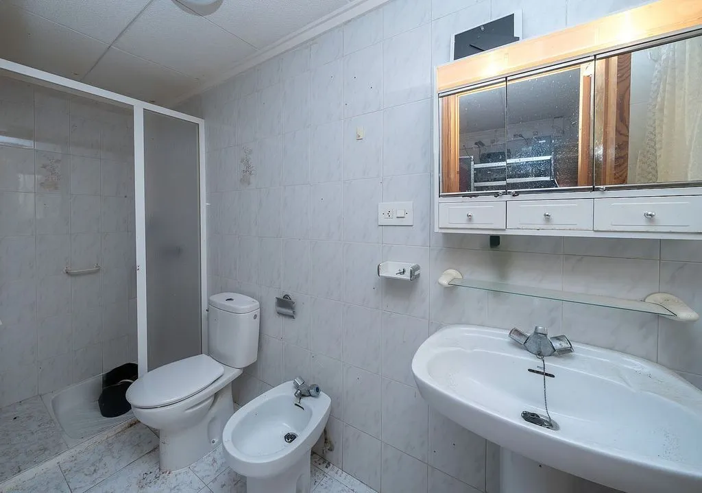 Salles de bain - Terraced House for Renovation in San Fulgencio