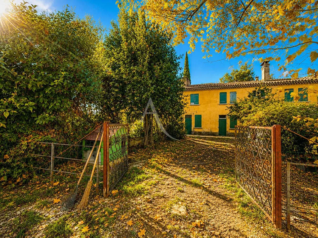 Esterno - Exceptional Mas with Vineyard in Provence