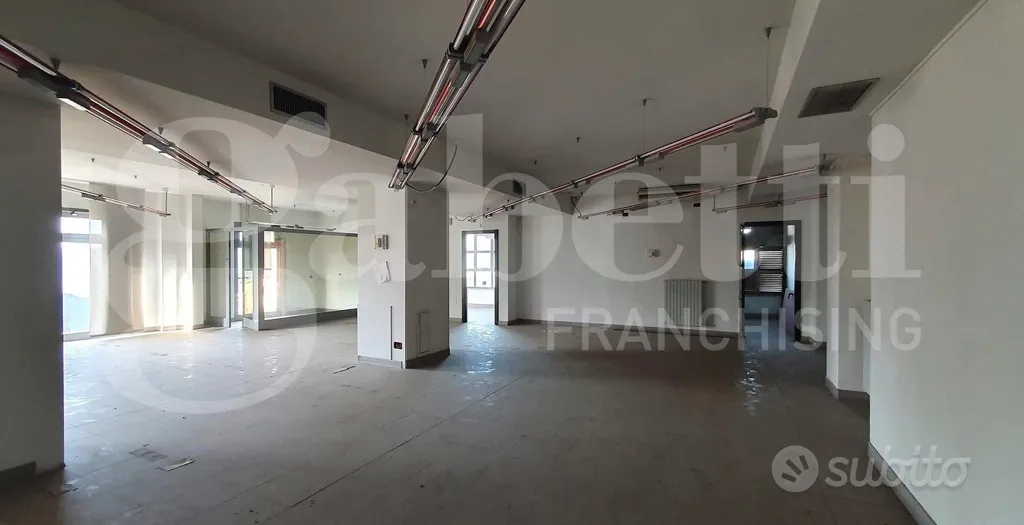 Toad - Ex Bank Office in Nuoro's Centre
