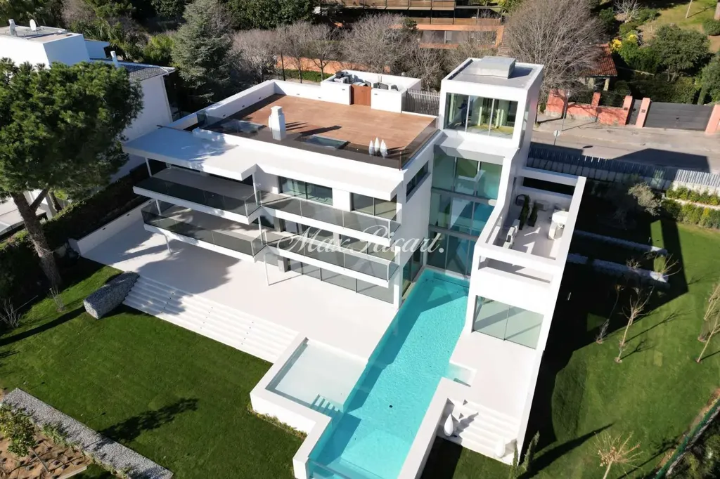 pool_area