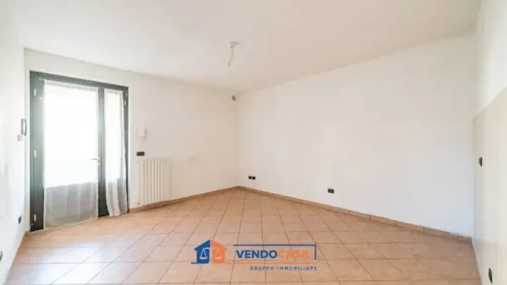 Pièces - Ground Floor Apartment with Private Garden in Bra