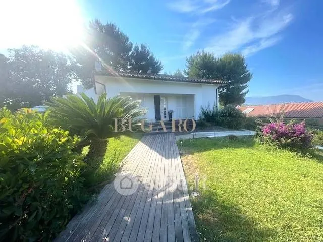 Giardino - Villa with Sea View and Pool in Marcelli, Numana