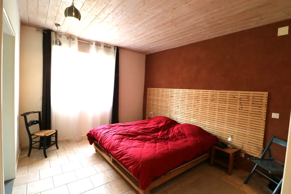 Chambres - Maison Contemporaine avec Piscine en Campagne